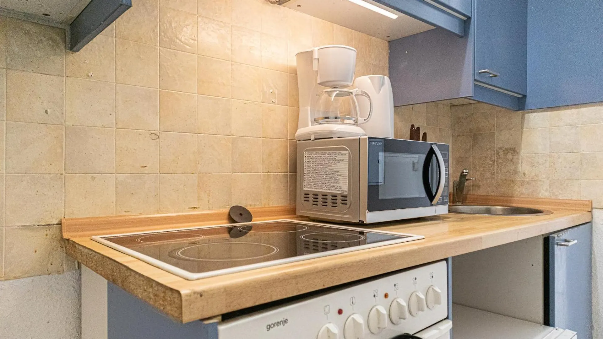 Apartment Charming 2Br Apt, Ideal For Long-Term Near Rennweg Vienna Austria